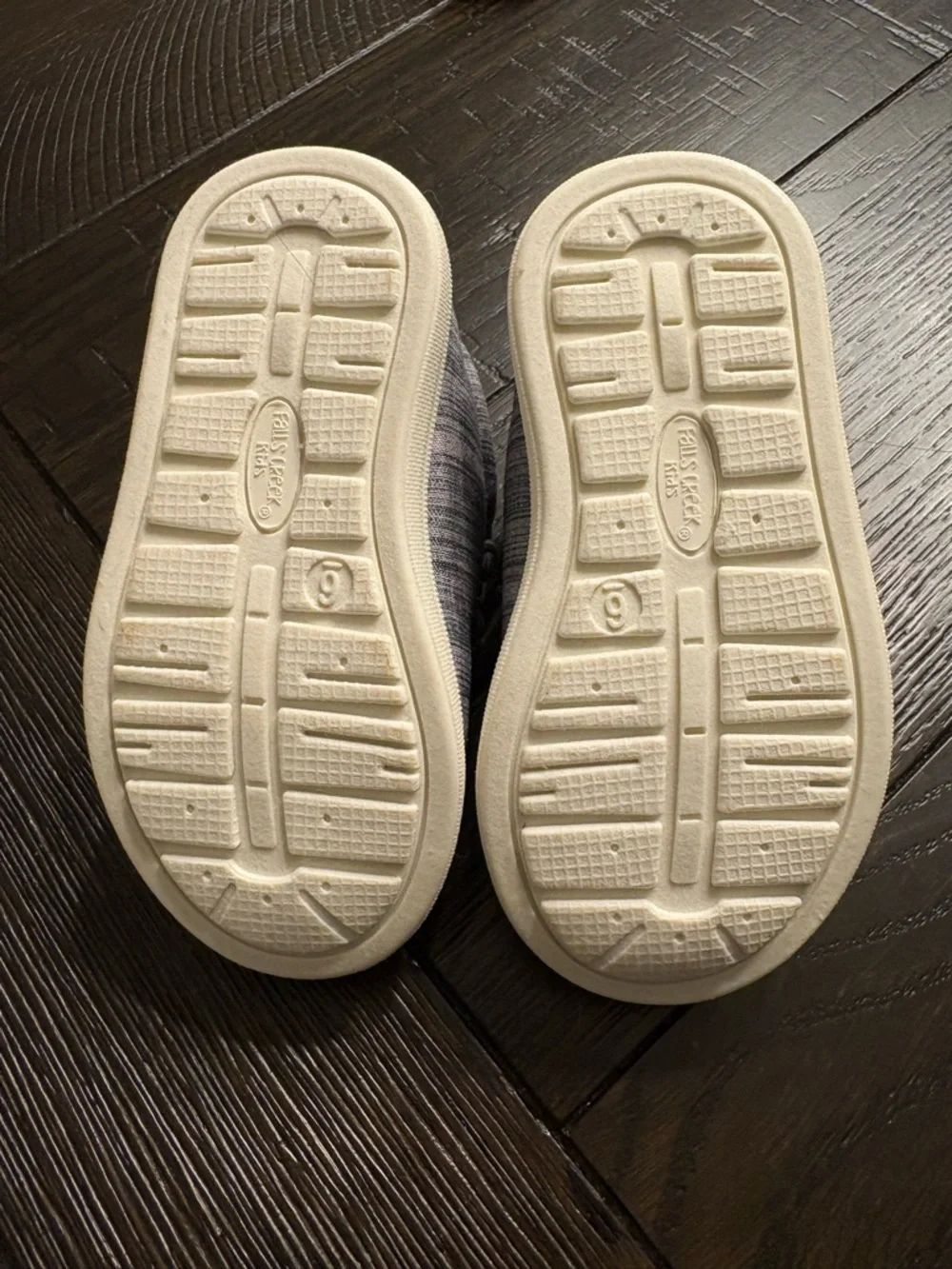 Falls Creek kids Matty – toddler shoe in grey